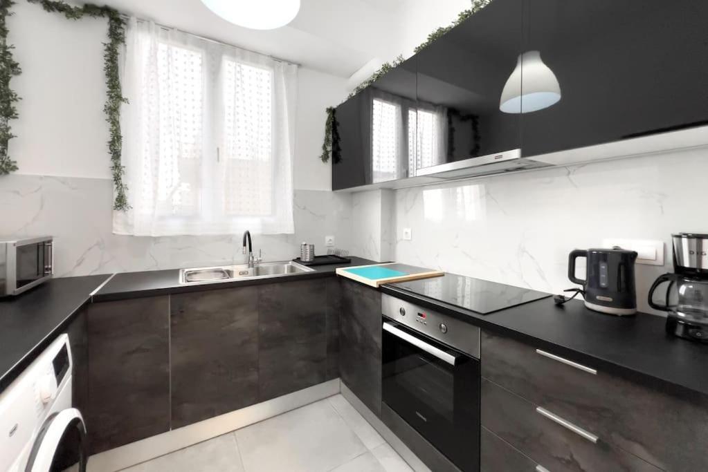 Spacious Penthouse Near Downtown Atény Exteriér fotografie